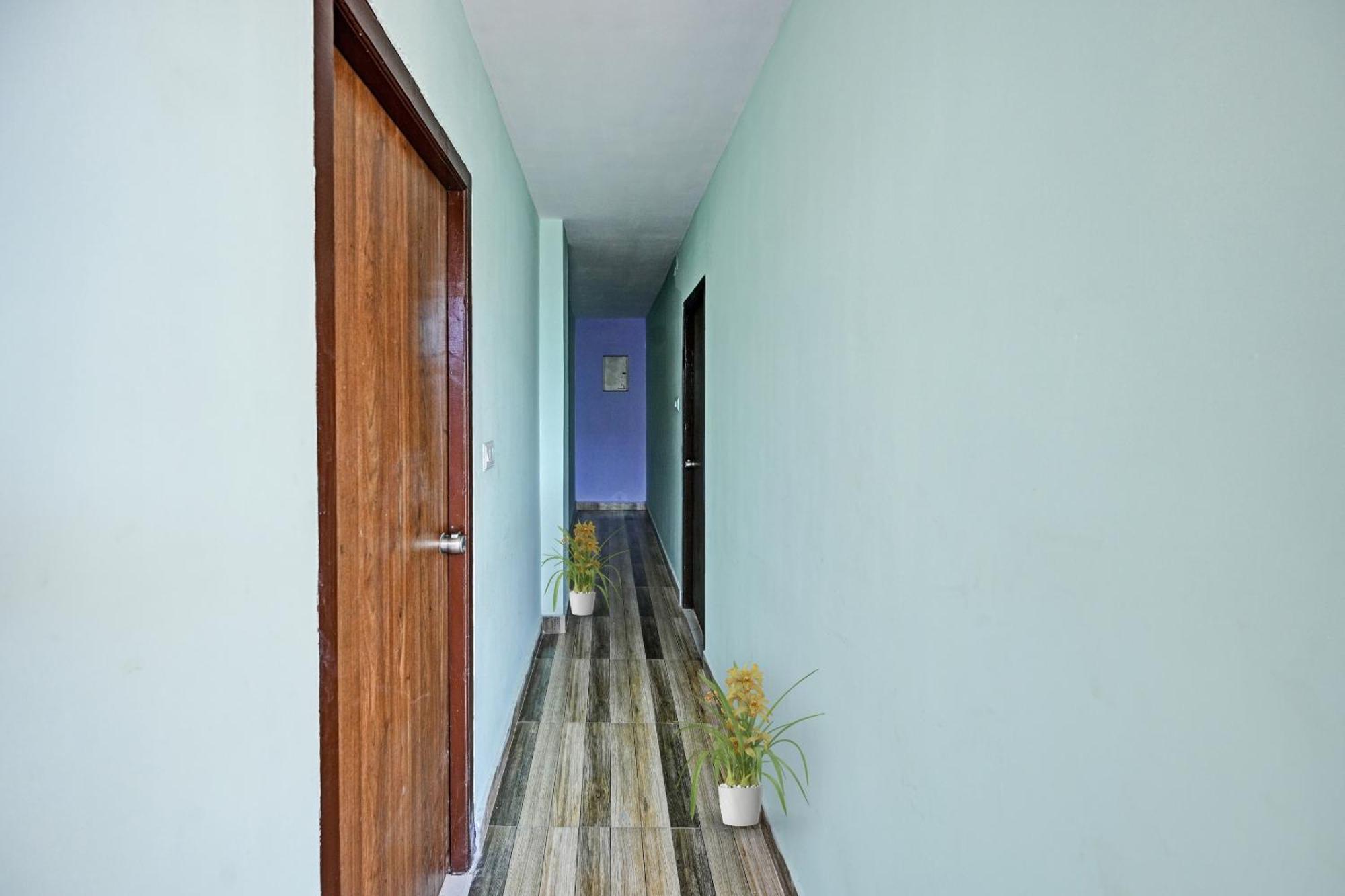 Hotel O Vara Lakshmi Residency Kurmannapalem Екстер'єр фото